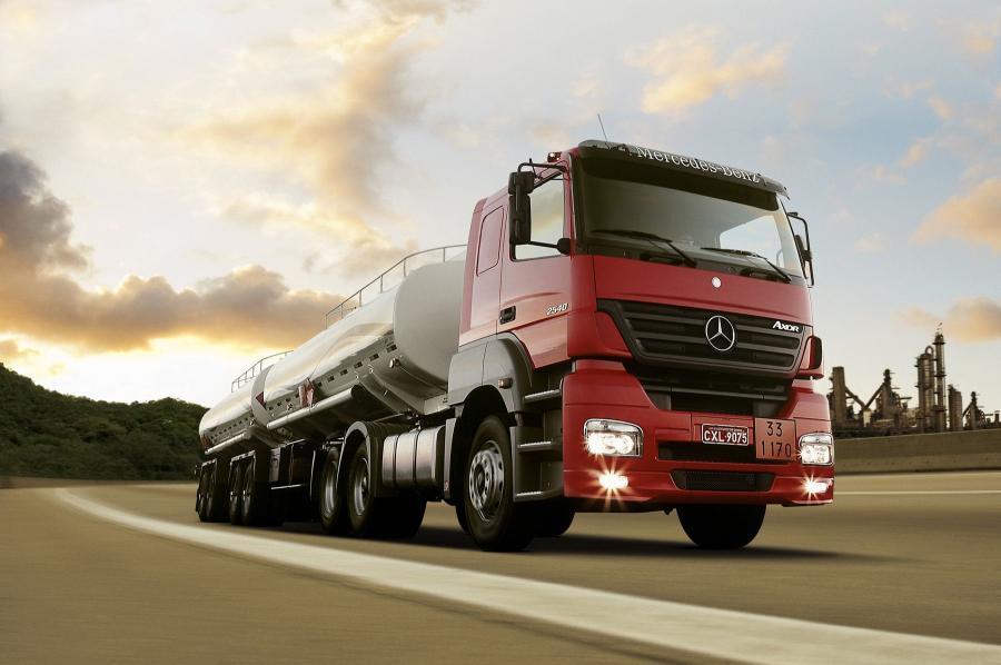  Mercedes-Benz Axor 2540 2005 года  (BR) (фото 1 из 6)